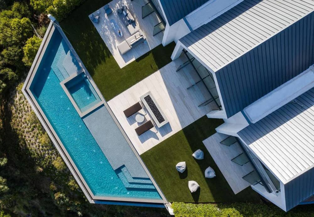 minimalist-home-swimming-pool-aerial-view