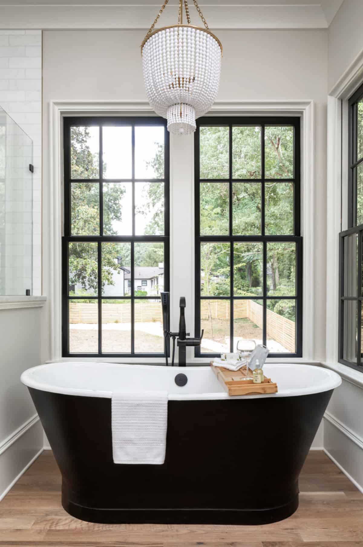 transitional-bathroom-soaking-tub