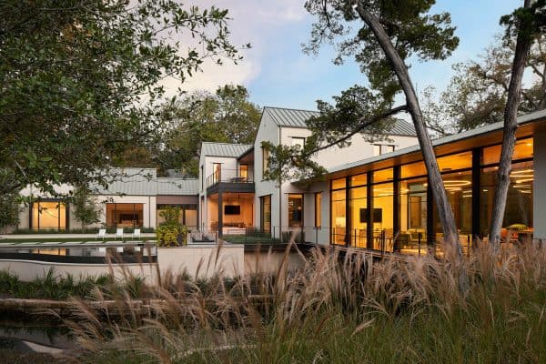 featured posts image for This beautiful family home in Texas celebrates the natural environment