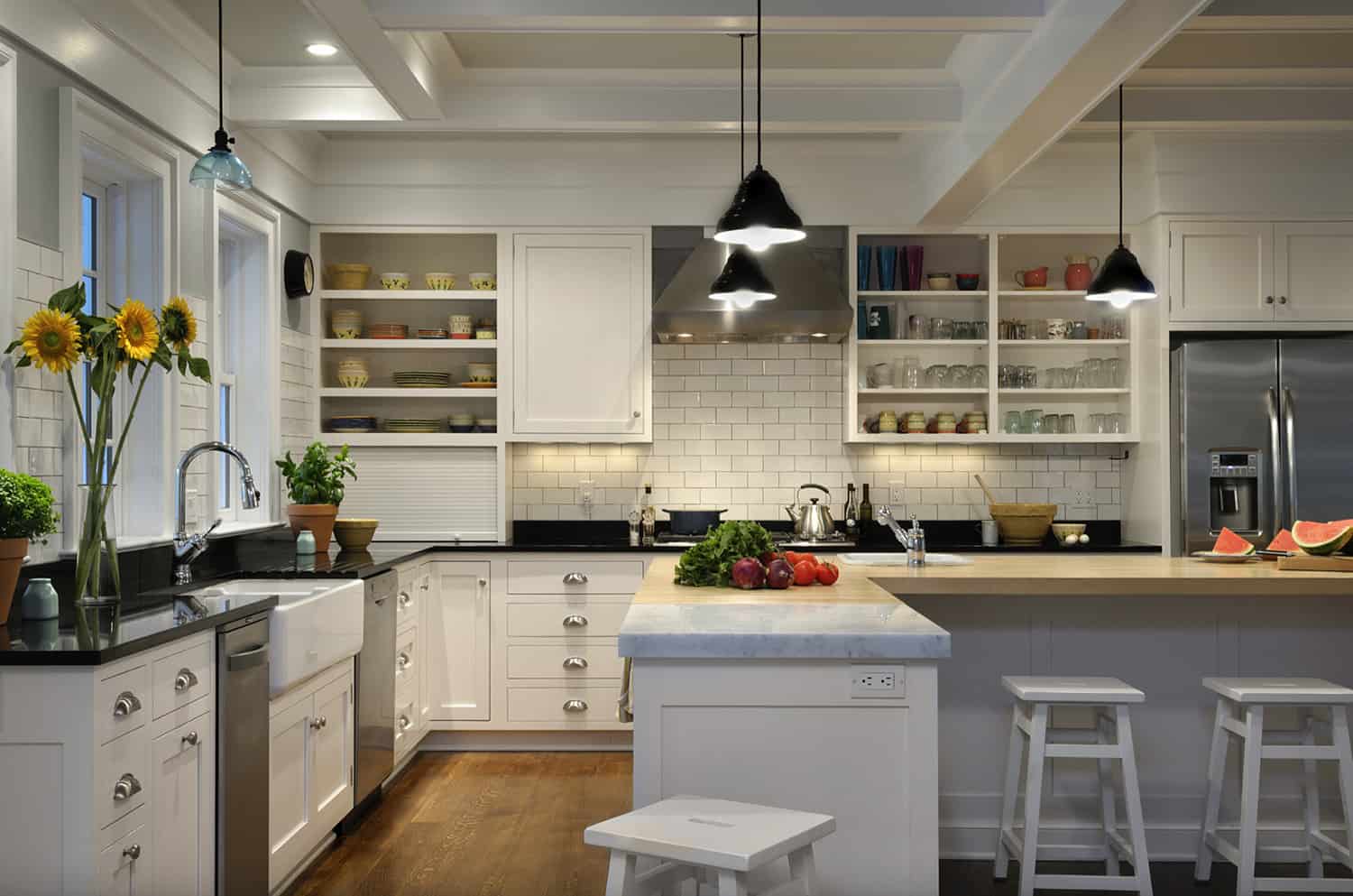 white-subway-tile-backsplash-kitchen