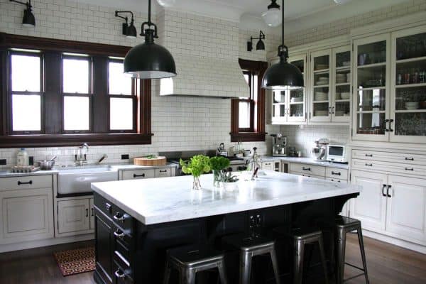 featured posts image for 15 Most Beautiful Kitchens With A White Subway Tile Backsplash