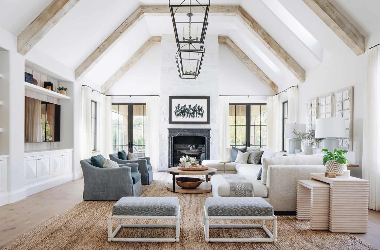modern-english-country-transitional-living-room