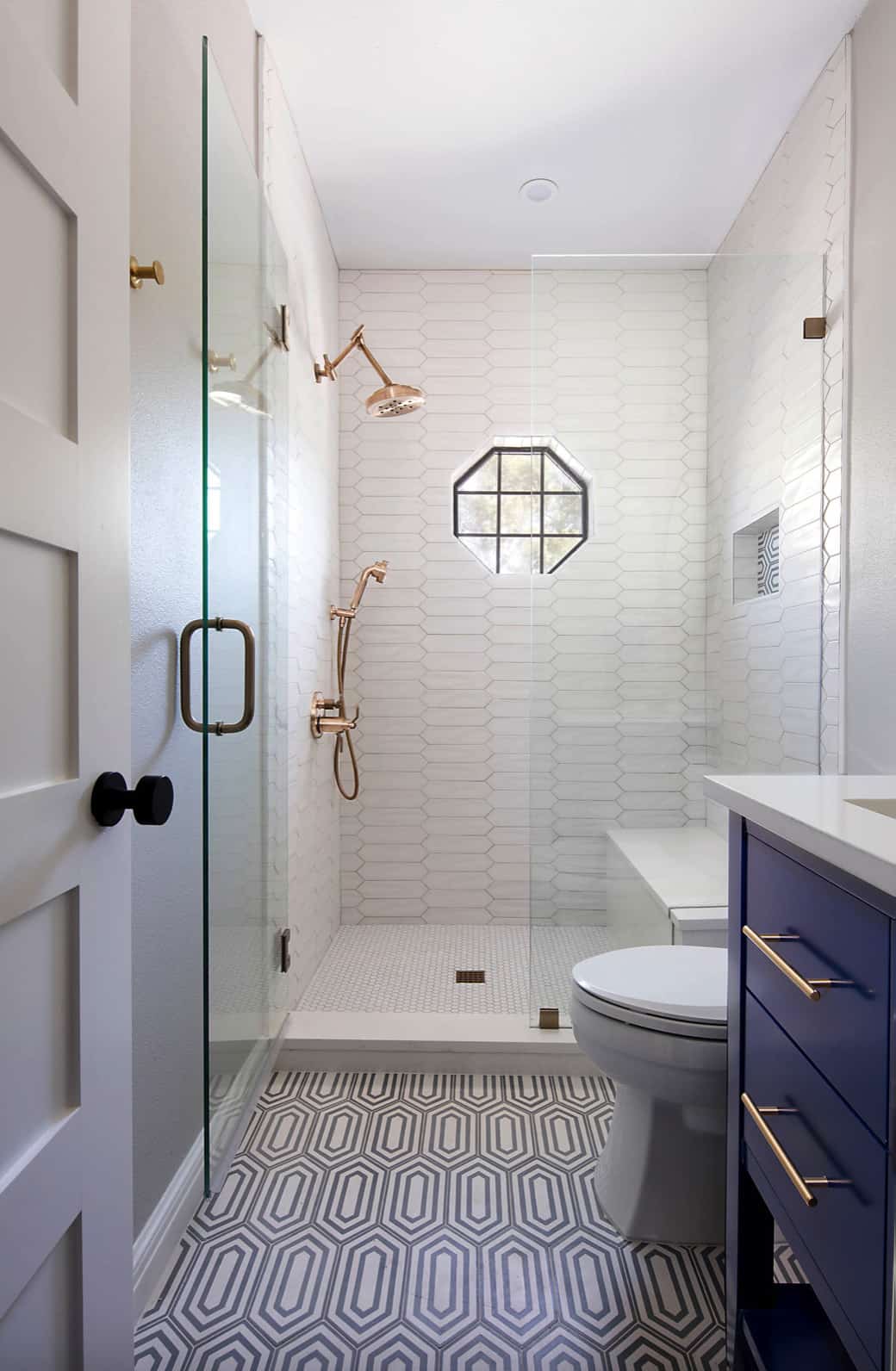 Blue And White Bathroom Design Ideas, White Shower Tile Ideas