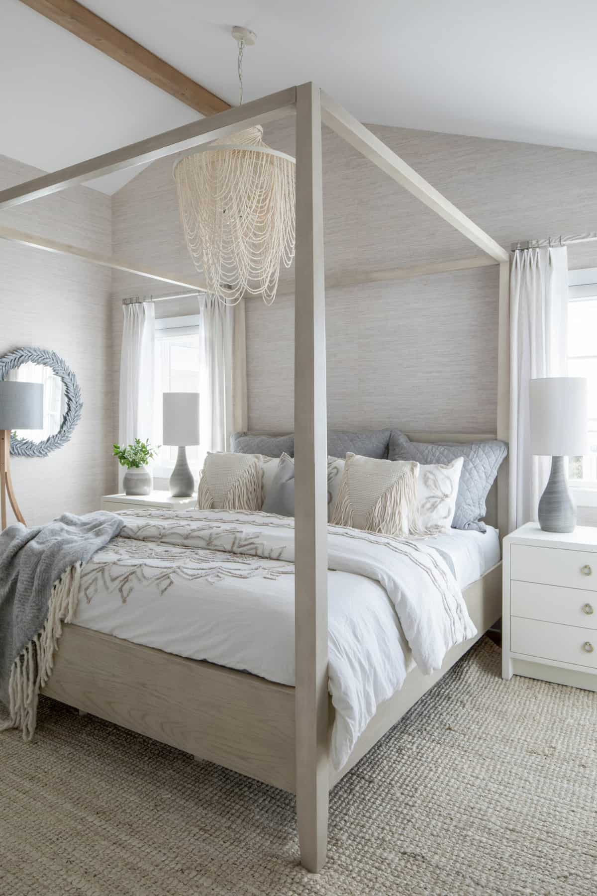 amazing-seaside-retreat-bedroom