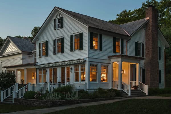 featured posts image for A classic Hudson Valley farmhouse gets an absolutely beautiful makeover