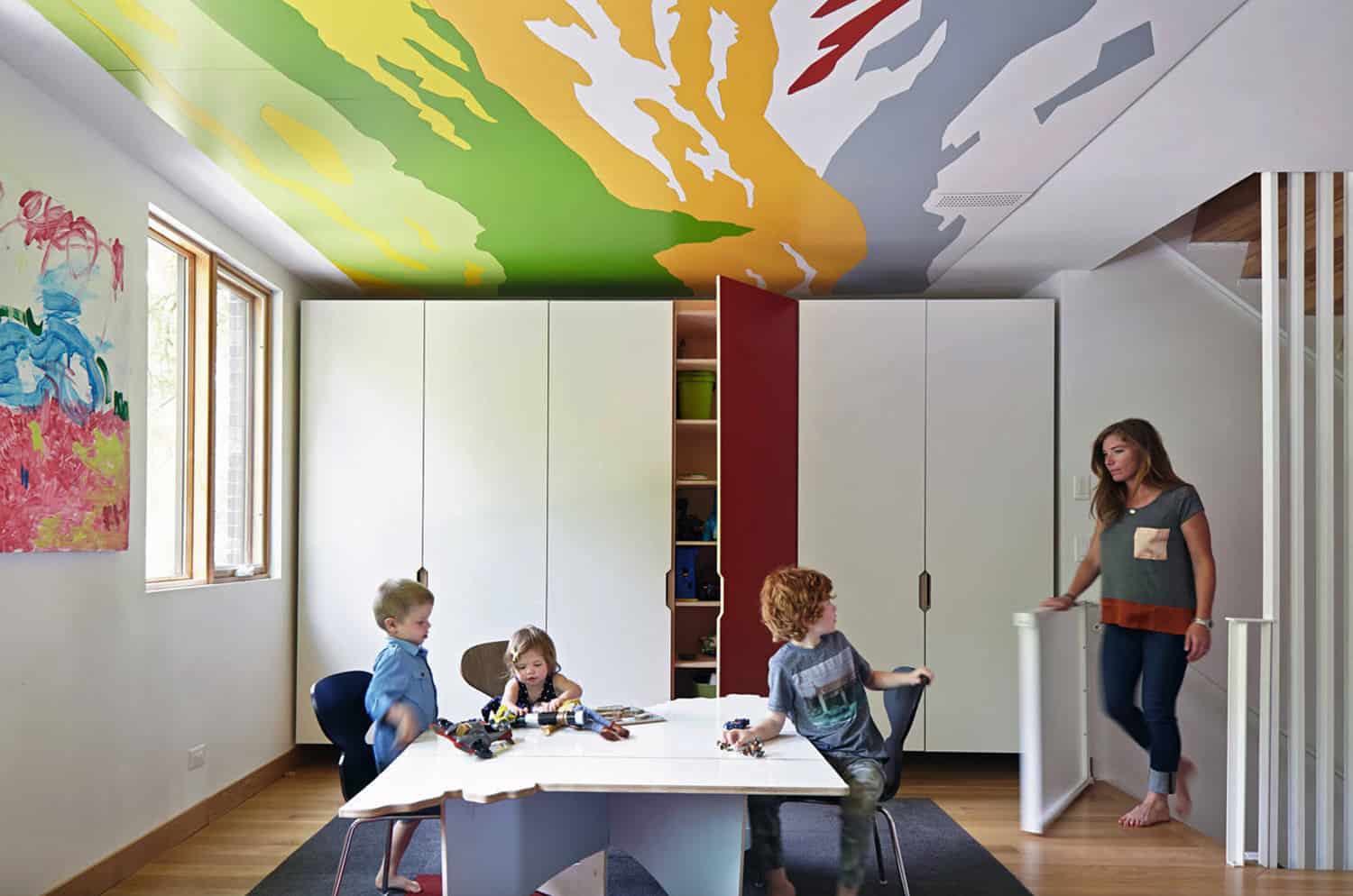 contemporary-kids-homework-room