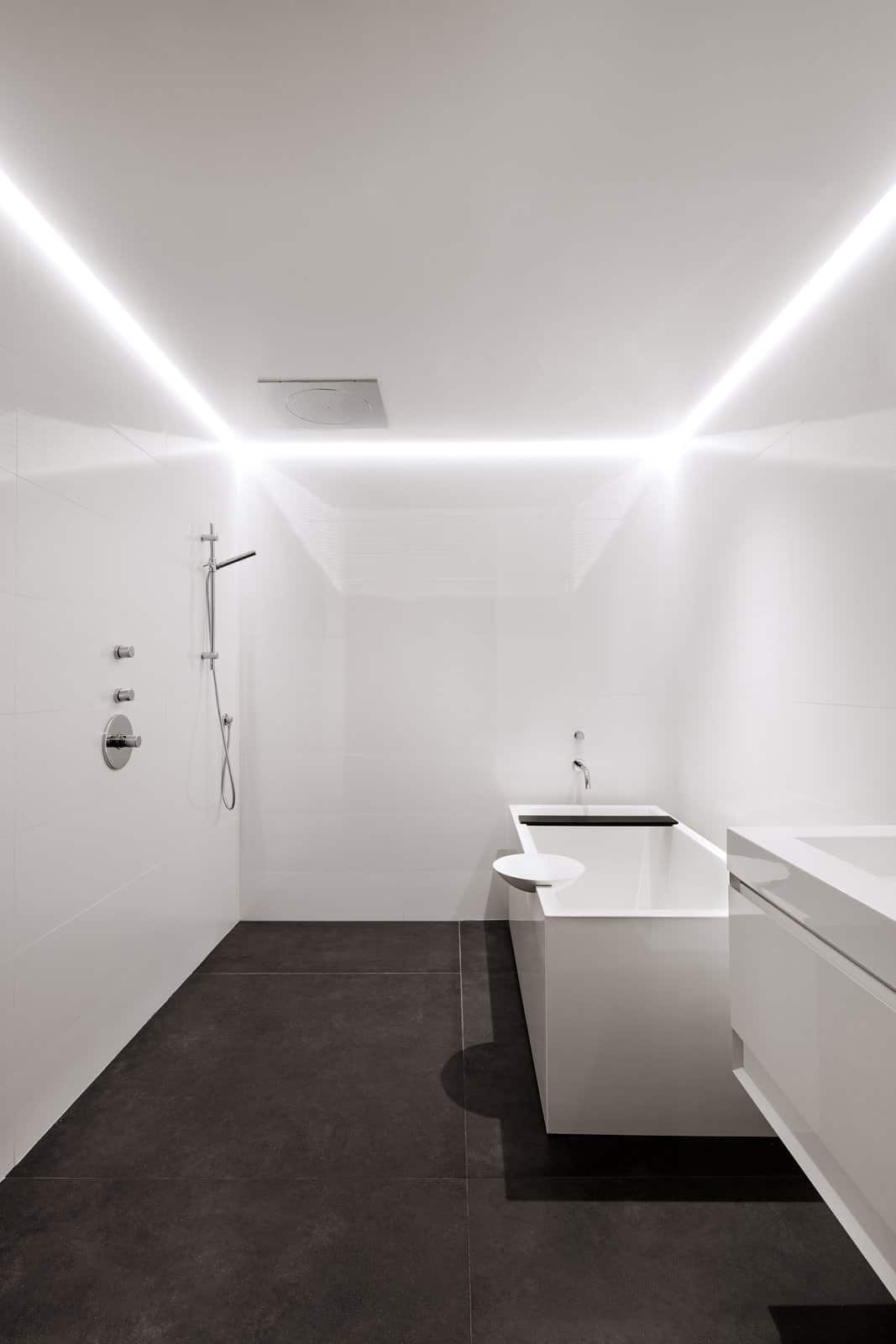 contemporary-bathroom