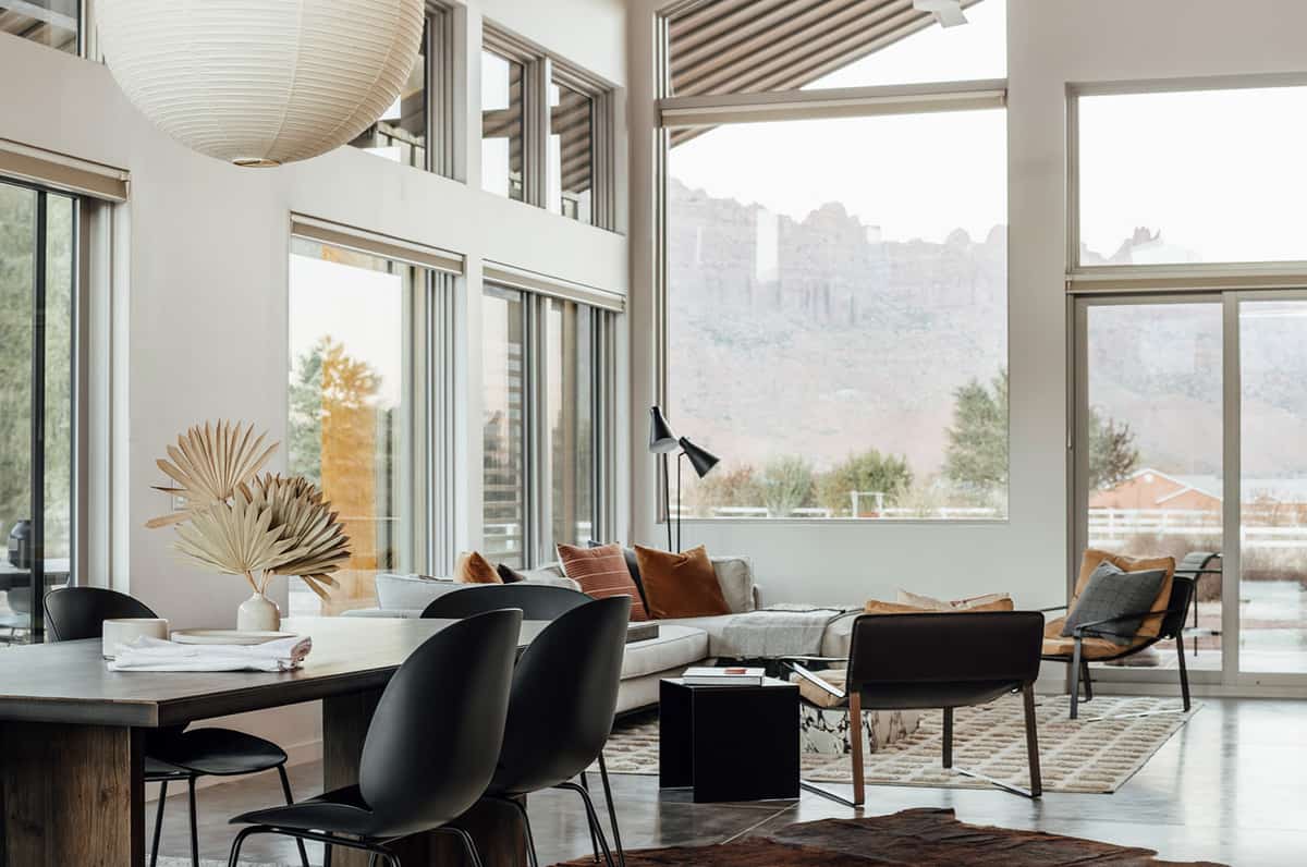 desert-modern-dining-room