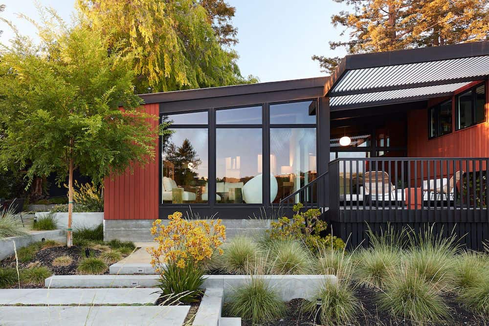 midcentury-modern-home-exterior-california