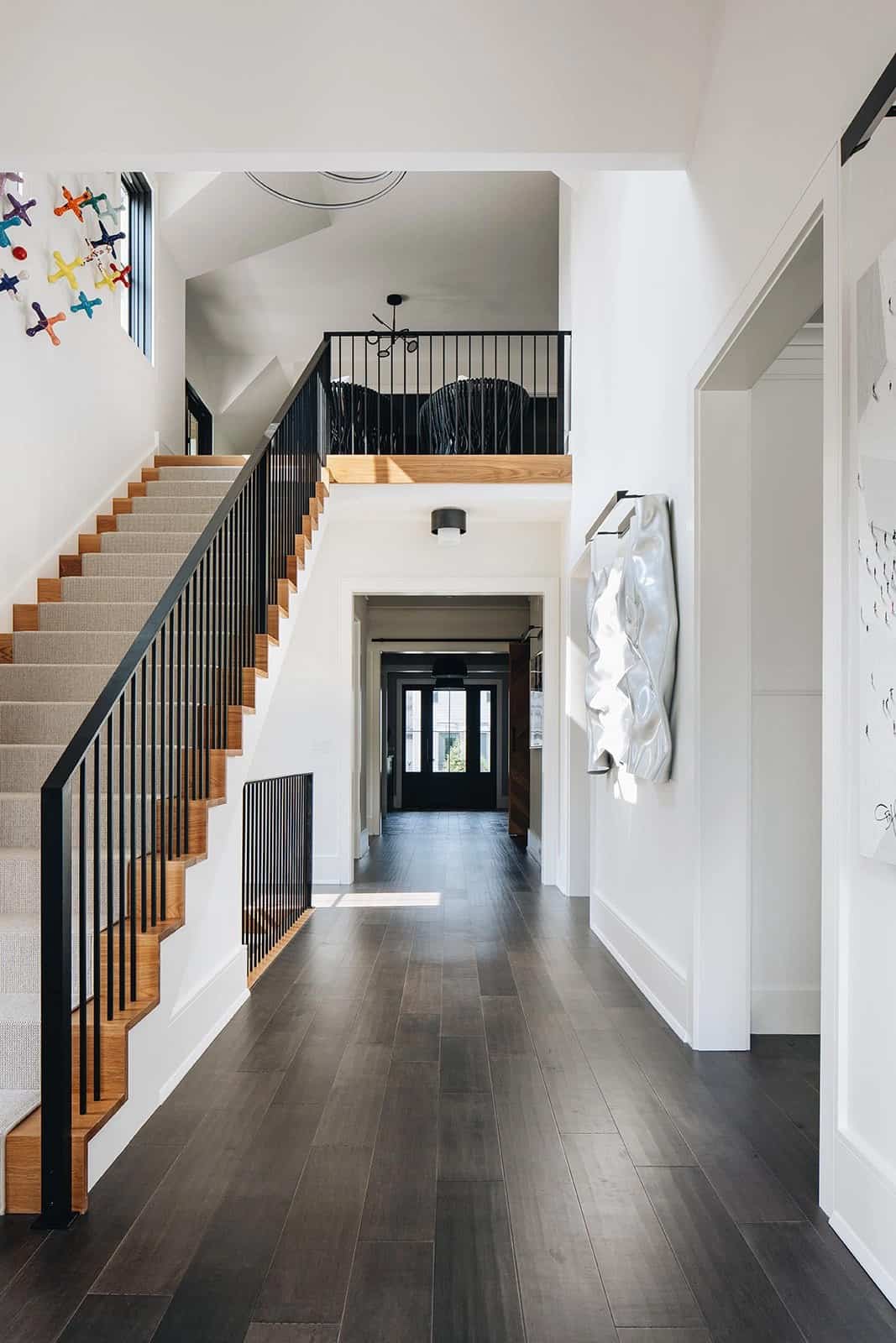 modern-farmhouse-entry-with-staircase