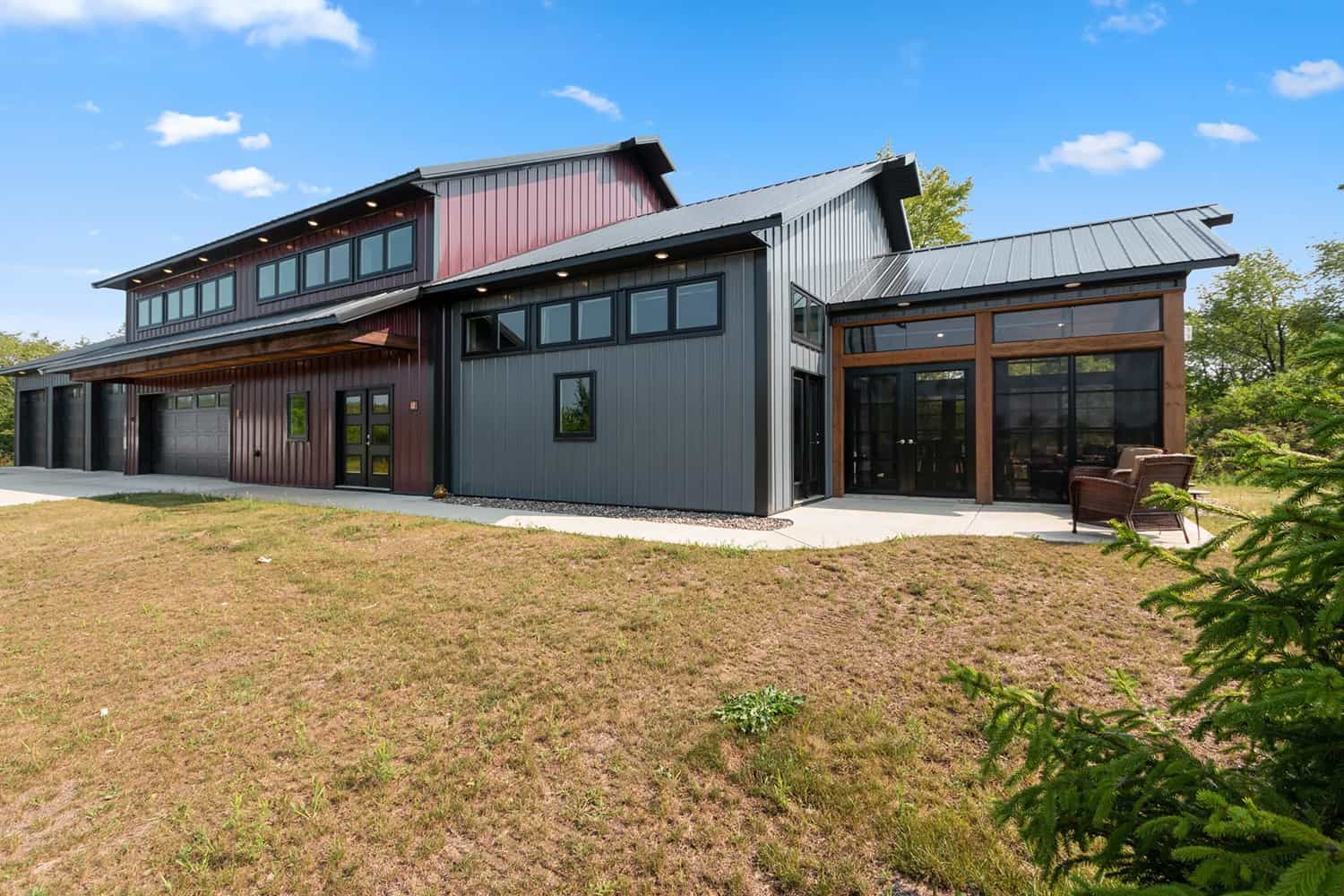 modern-pole-barn-house-exterior