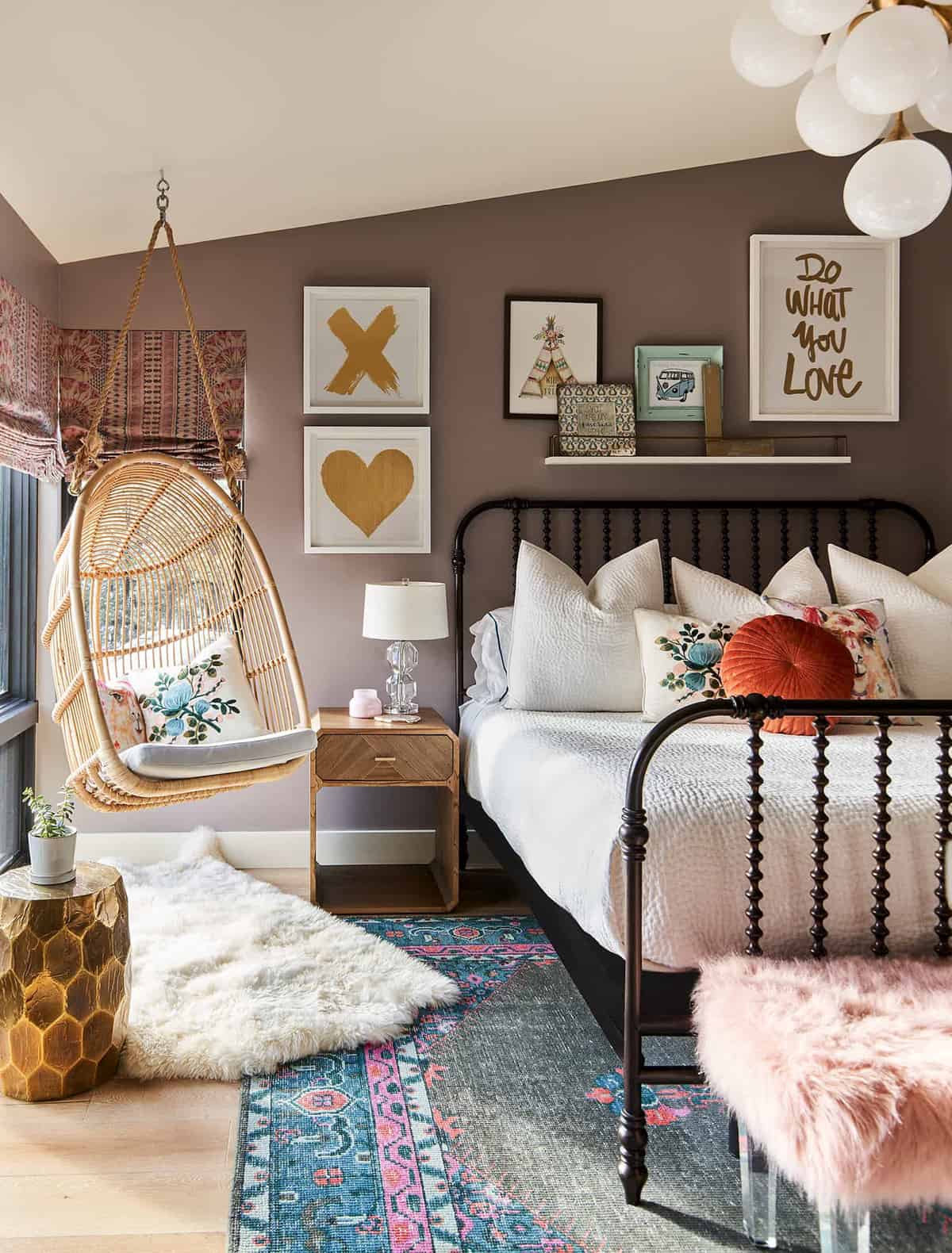 mountain-modern-kids-bedroom