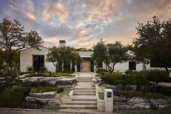 featured posts image for Gorgeous ranch-style home inspired by the legendary west Texas sky