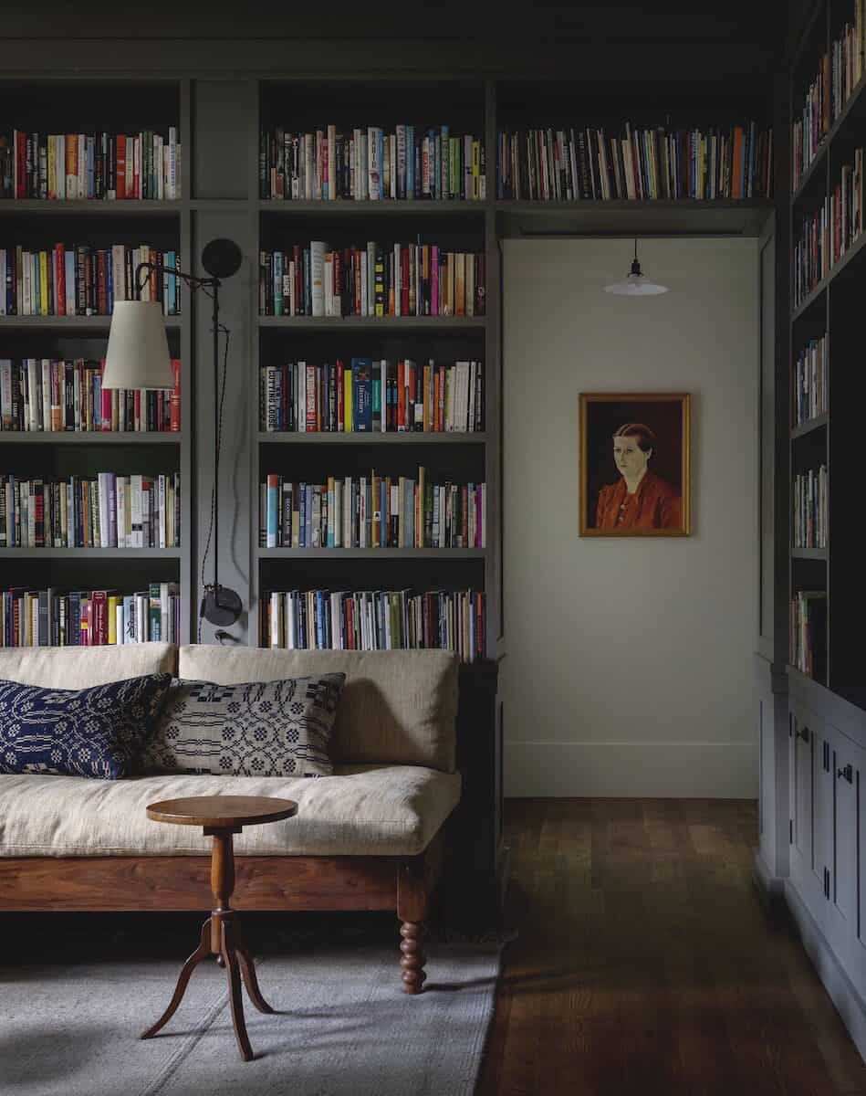 contemporary-farmhouse-style-home-library