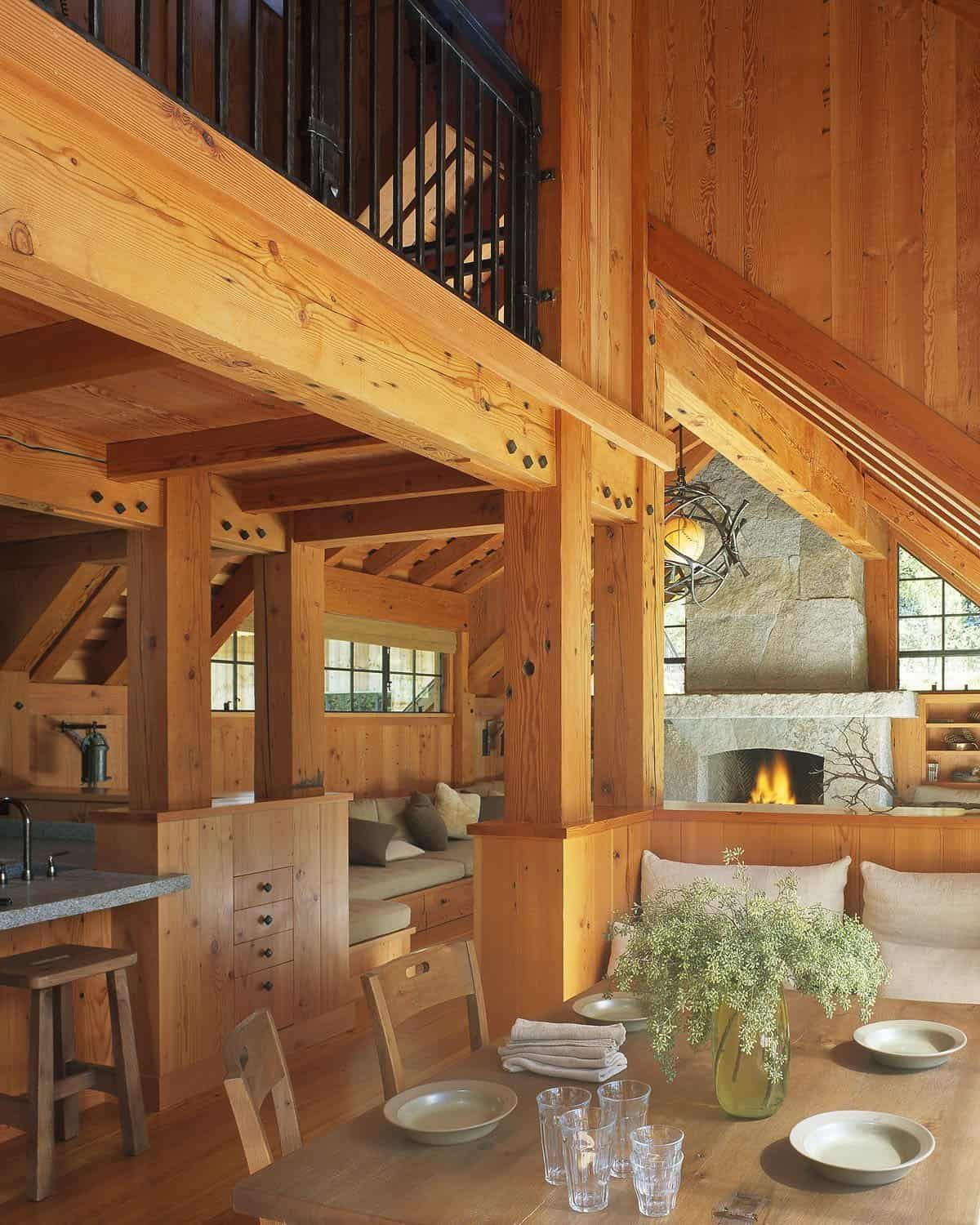 rustic-dining-room
