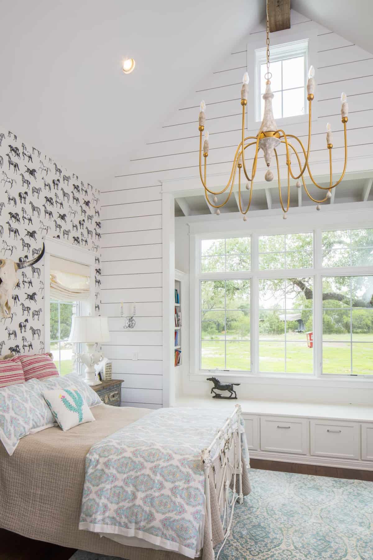 farmhouse-style-kids-bedroom