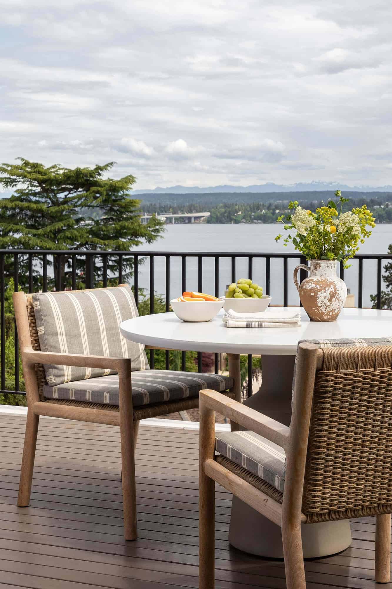 mediterranean-style-balcony-with-a-lake-view