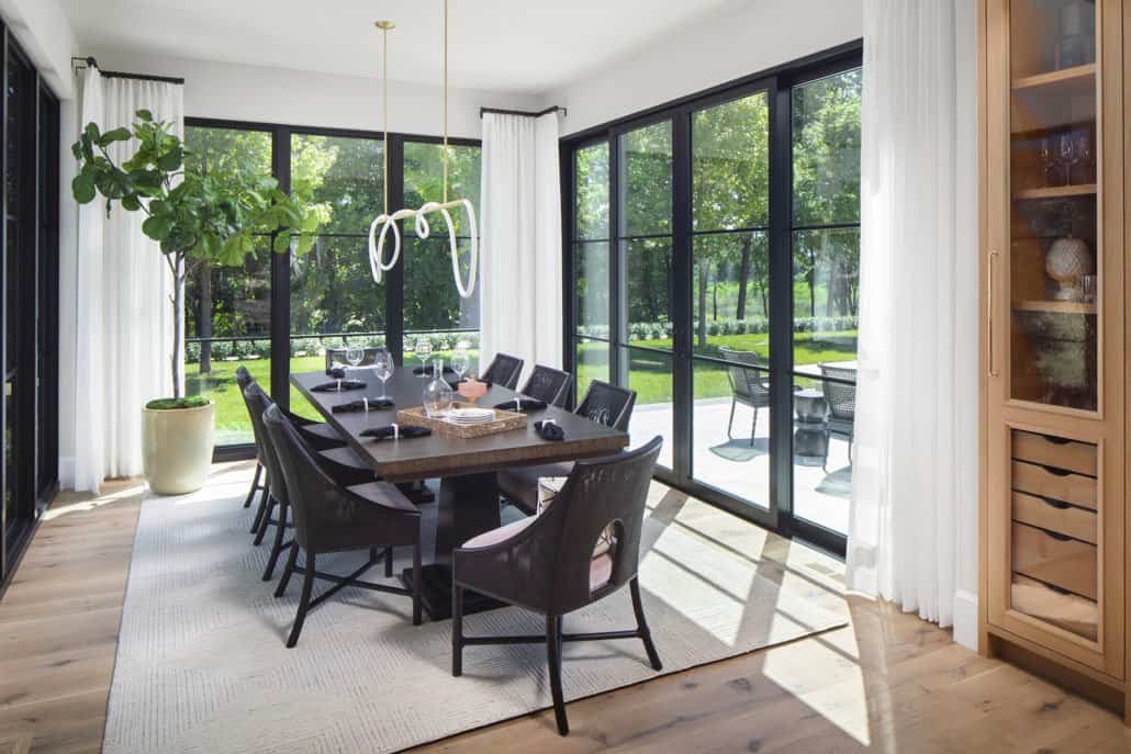 modern-european-luxury-dining-room