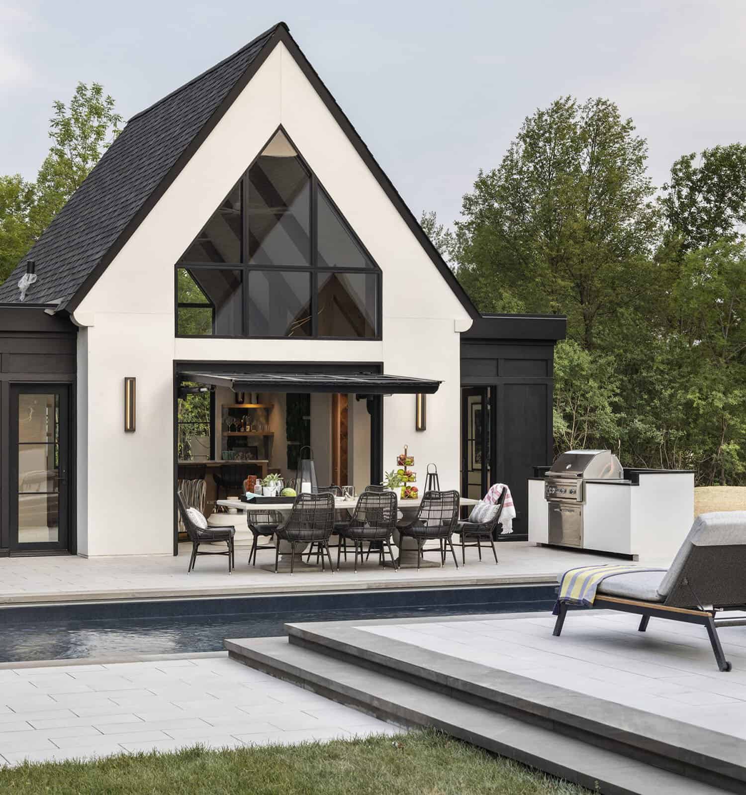 modern-european-luxury-pool-house