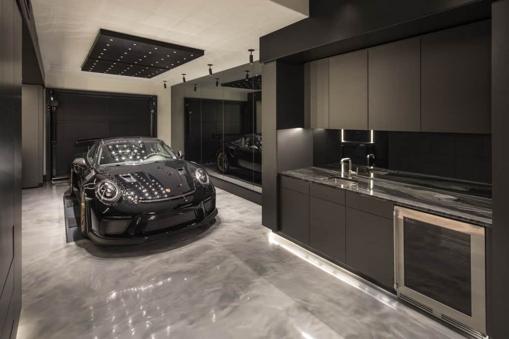 modern-european-luxury-garage