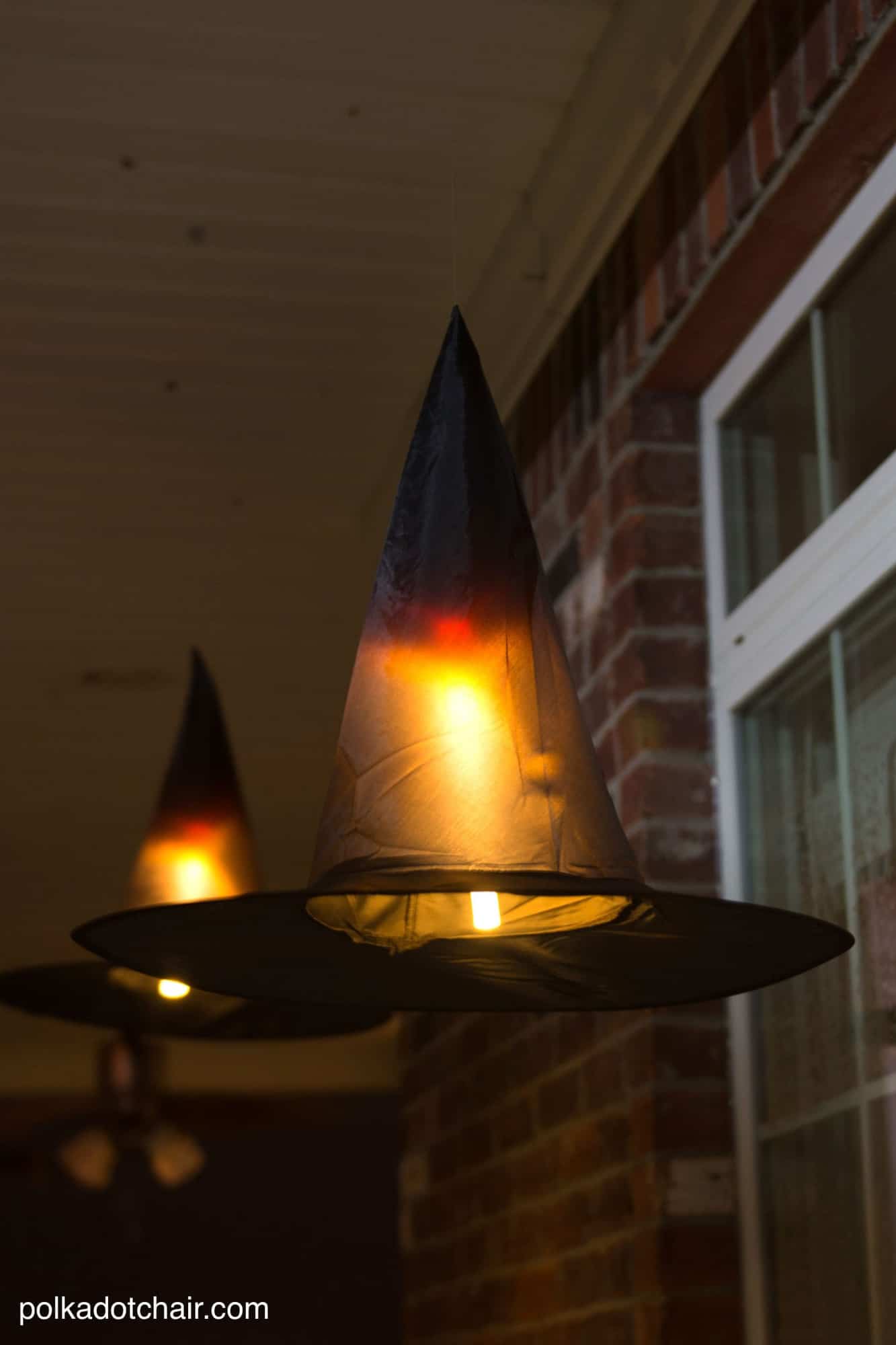 floating-witch-hat-luminaries