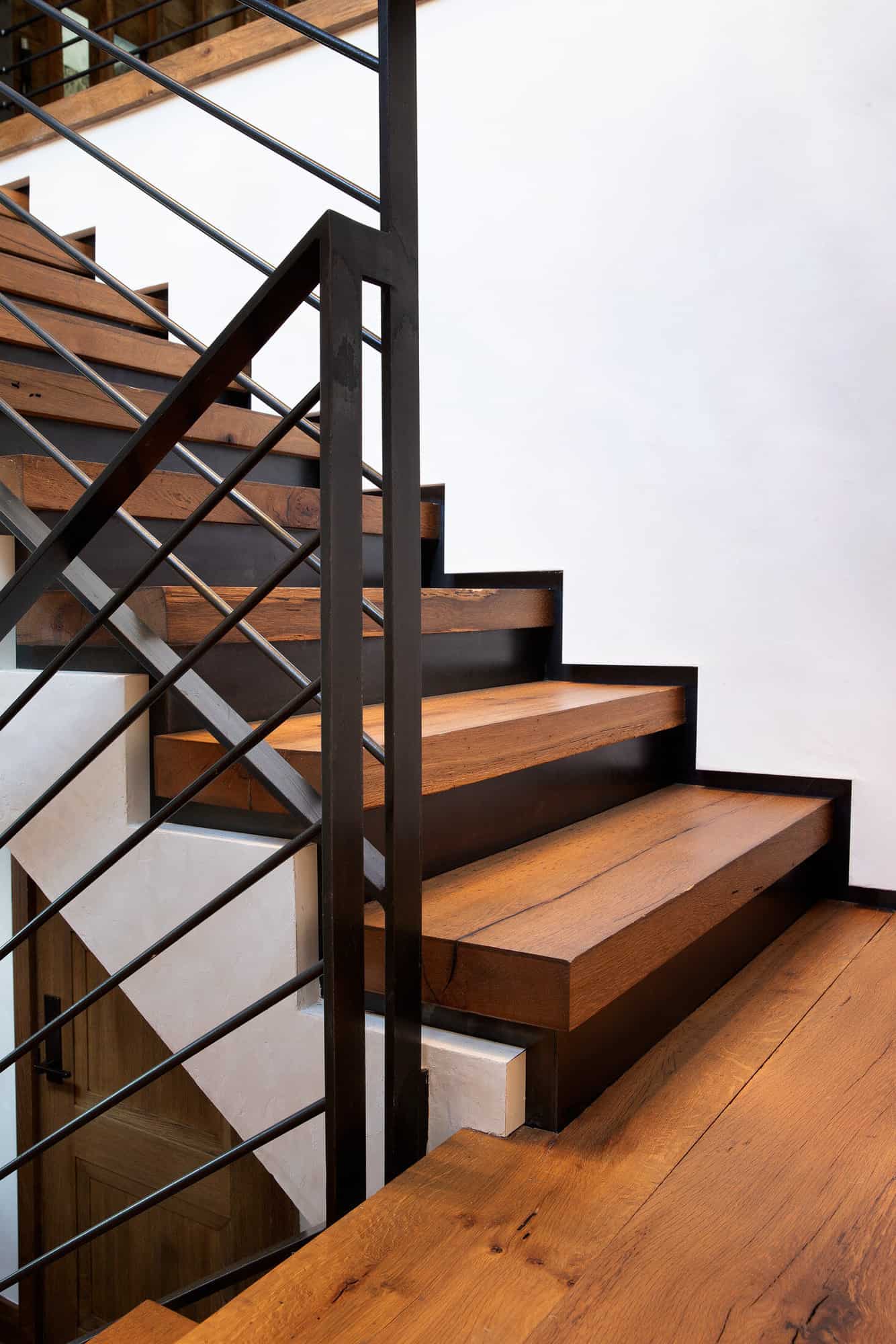 modern-rustic-staircase