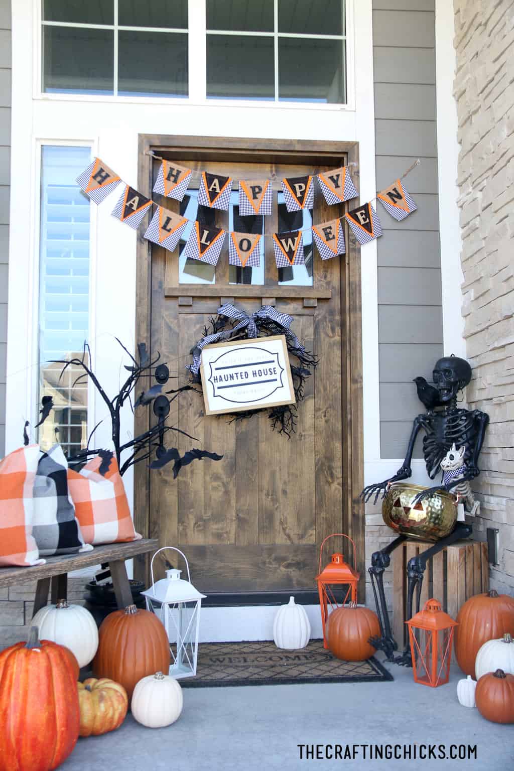 spooky-halloween-porch