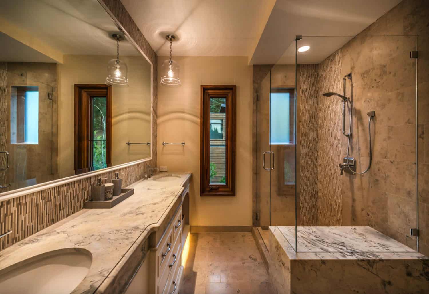 rustic-contemporary-bathroom