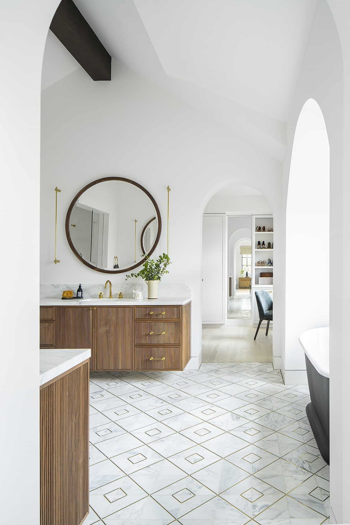 transitional-french-style-bathroom