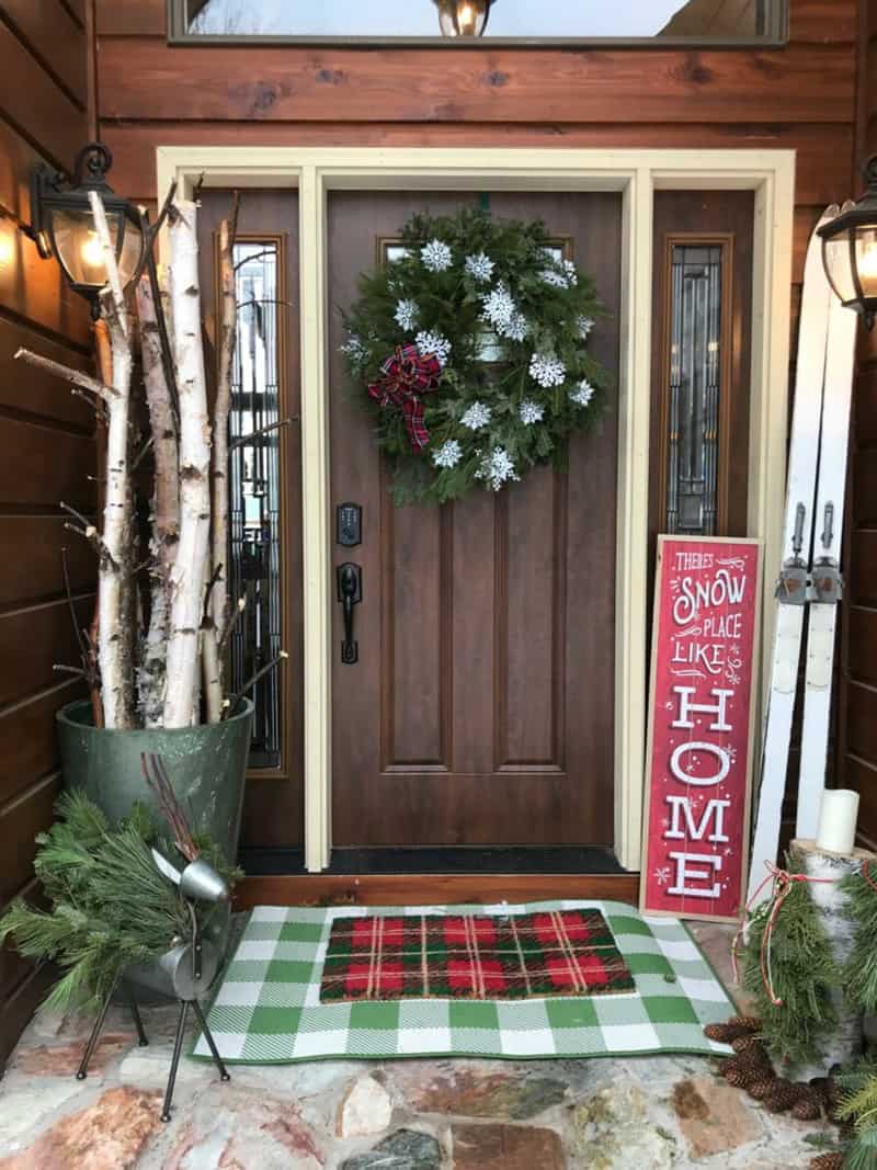 Christmas-porch-decor