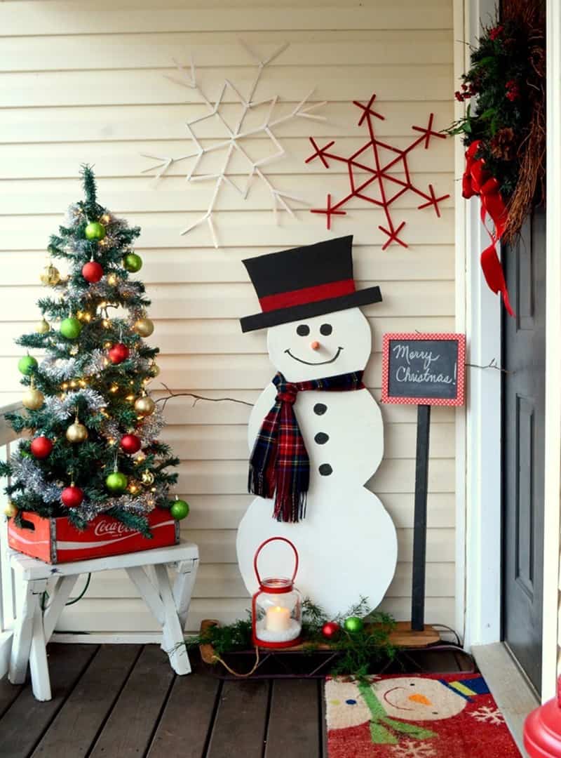 diy-painted-wood-snowman