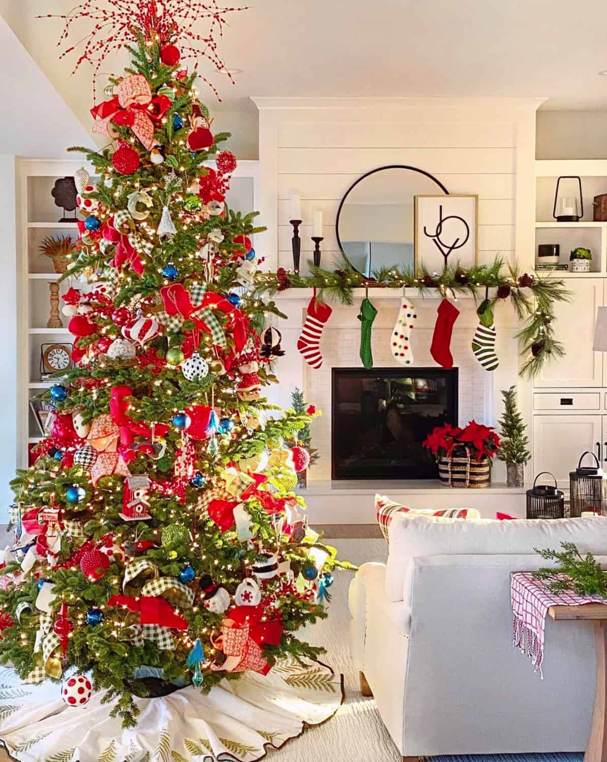 cozy-christmas-tree