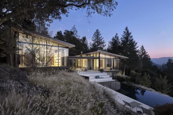 featured posts image for This California Wine Country house nests peacefully in the forest