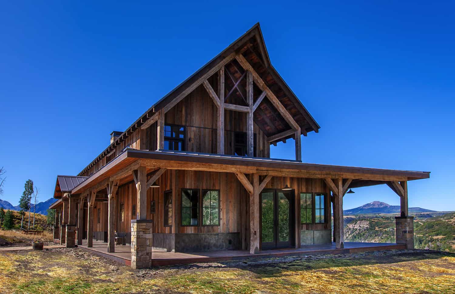 rustic-ranch-house-exterior
