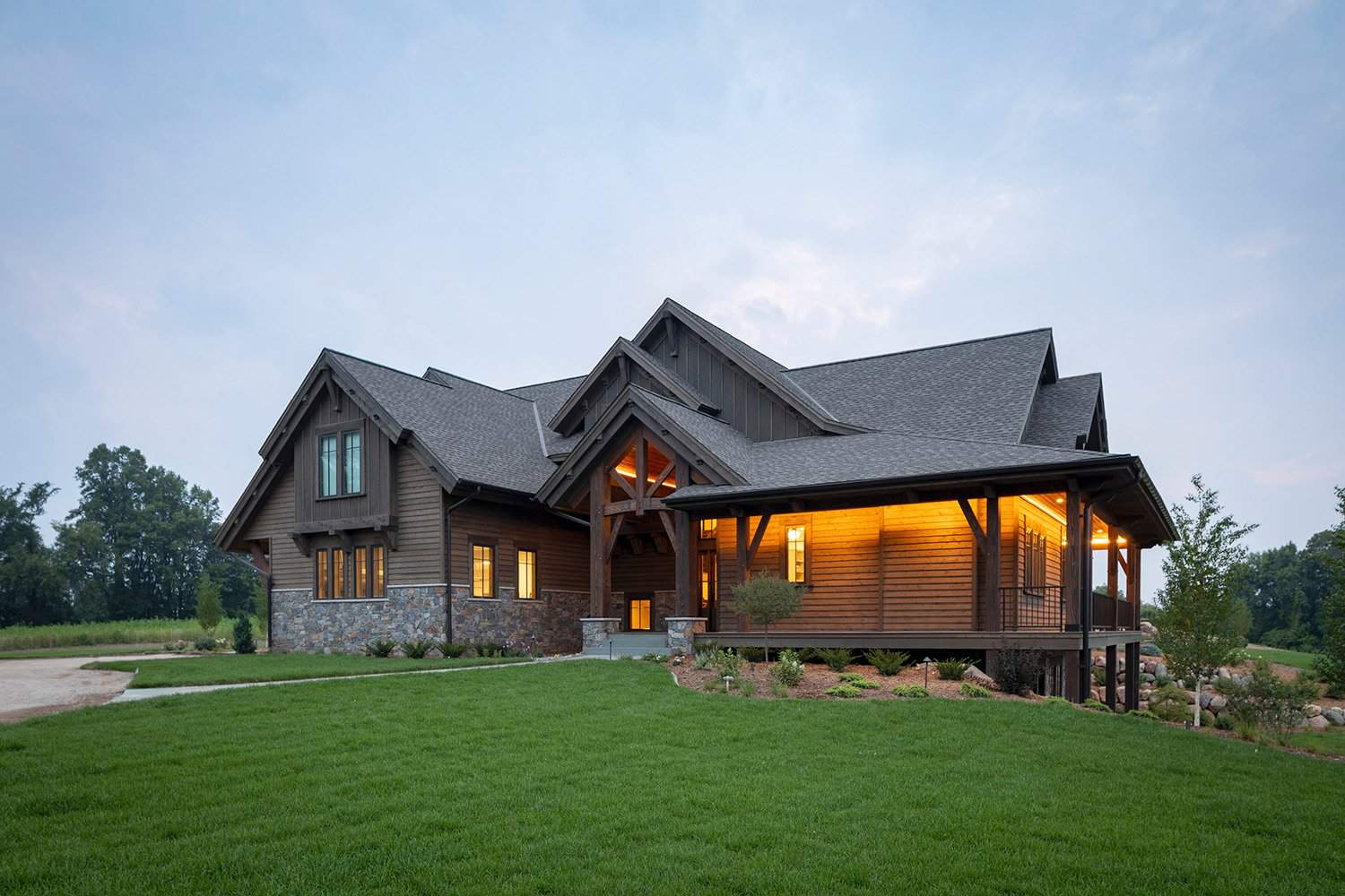 lodge-inspired-home-exterior