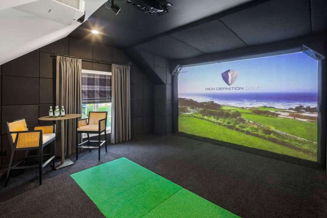 coastal-style-golf-simulator