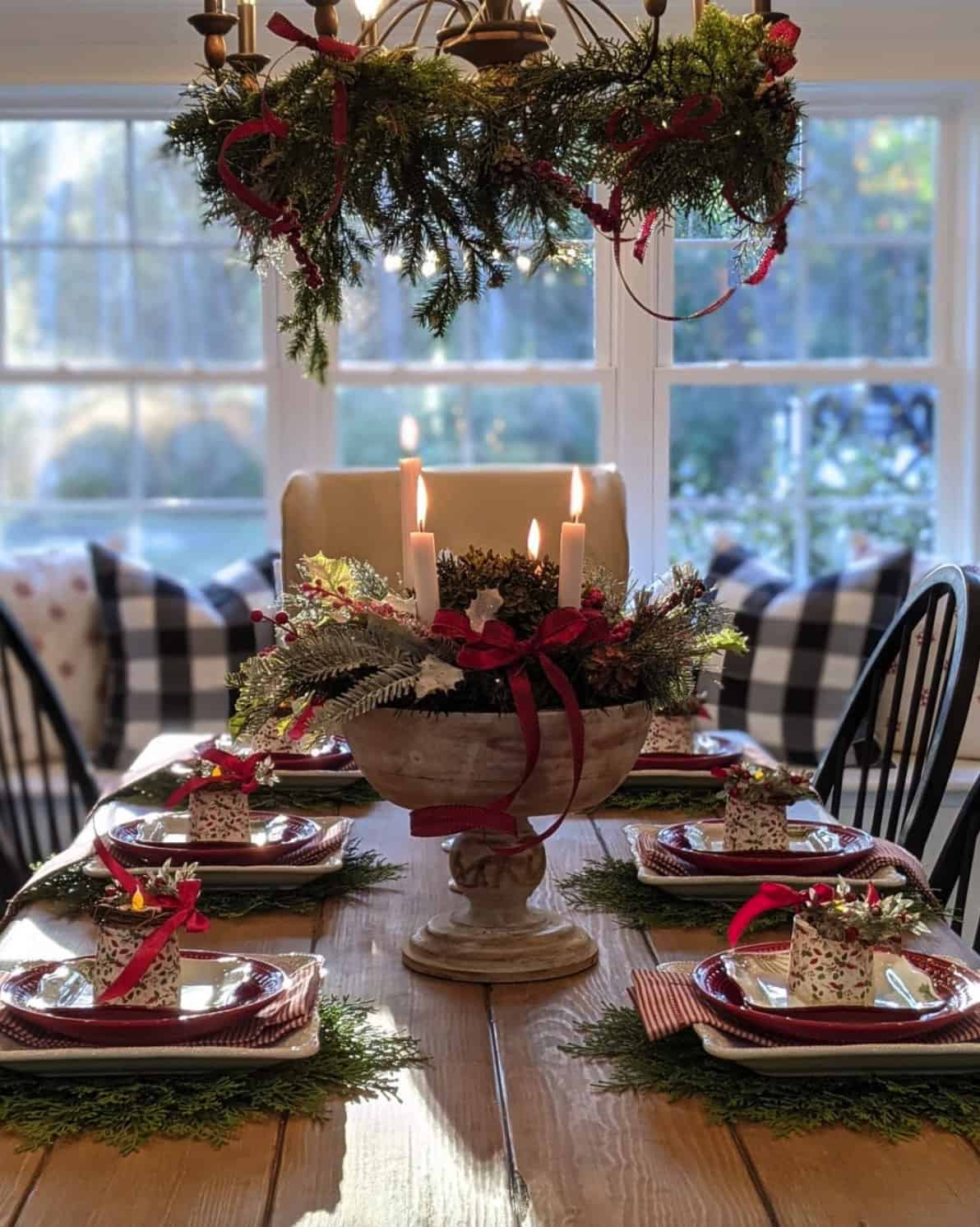 festive-table-setting-christmas