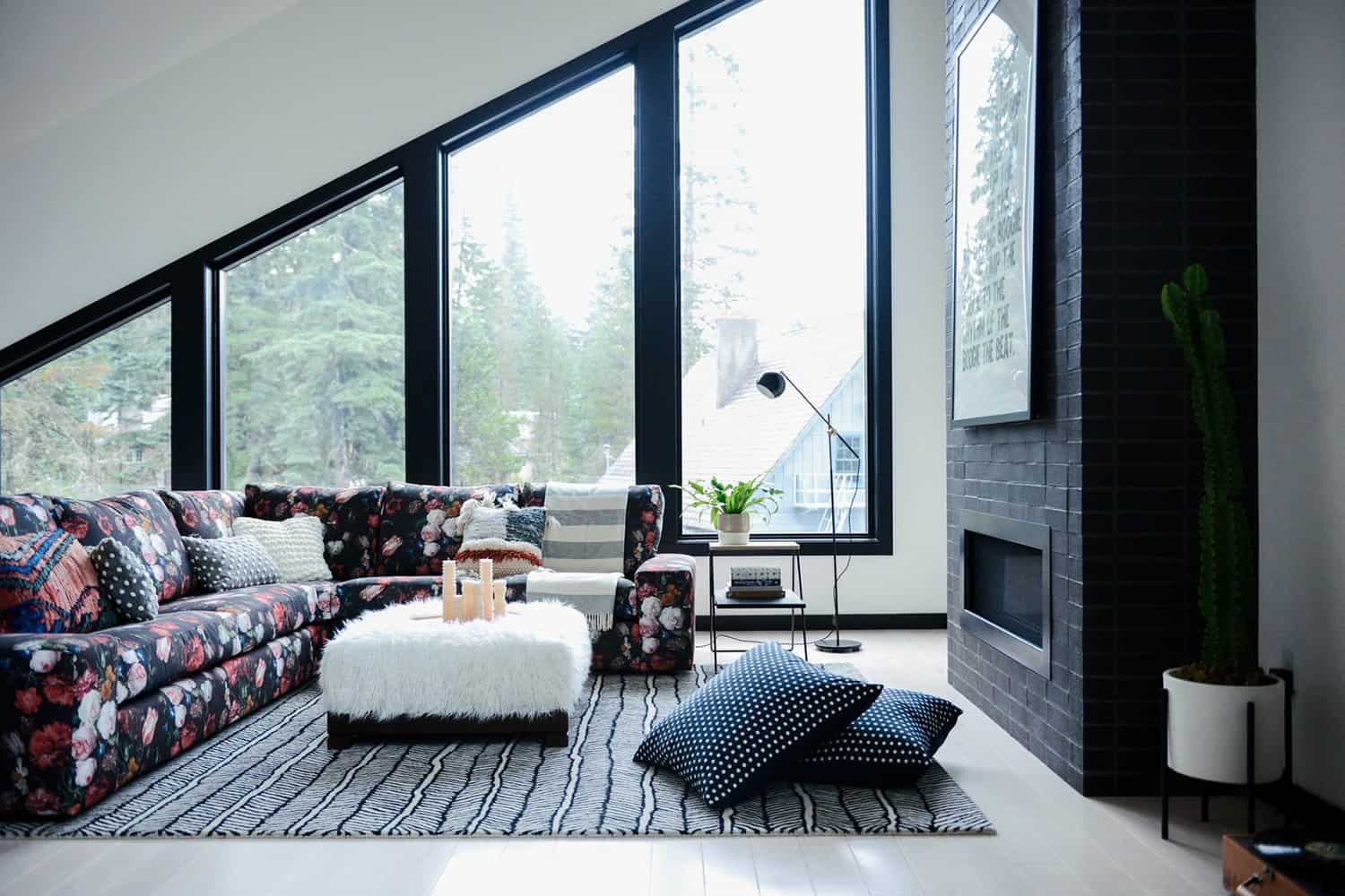 alpine-chalet-living-room