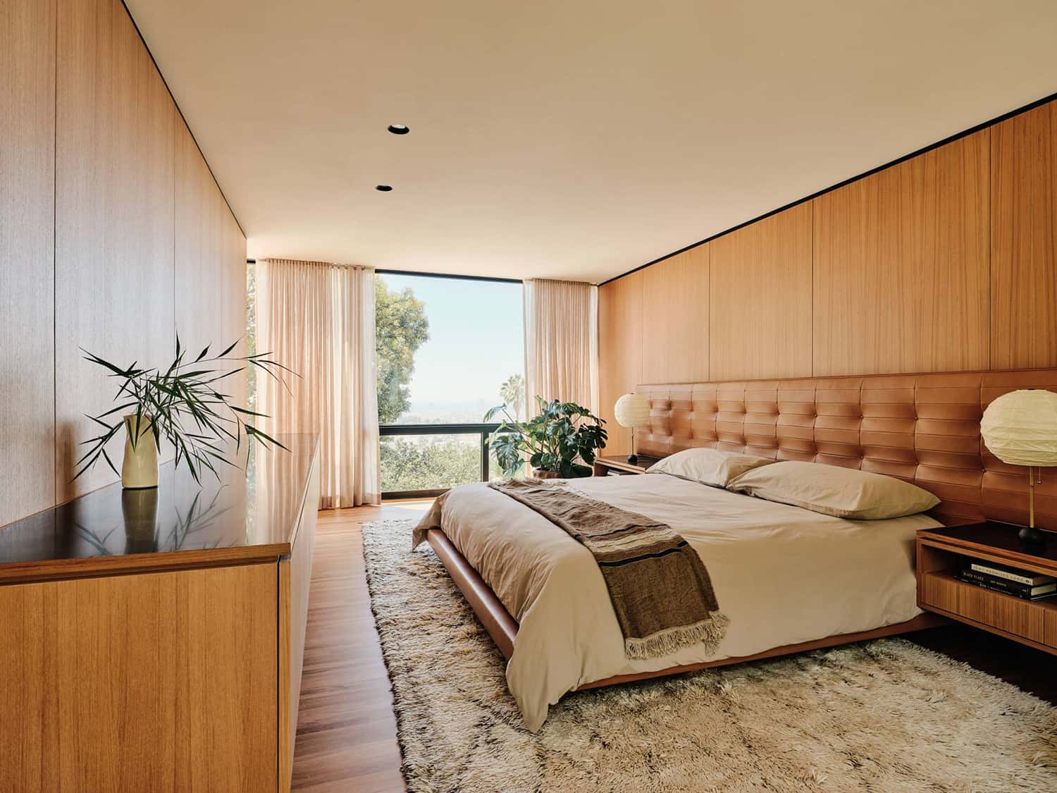mid-century-modern-bedroom