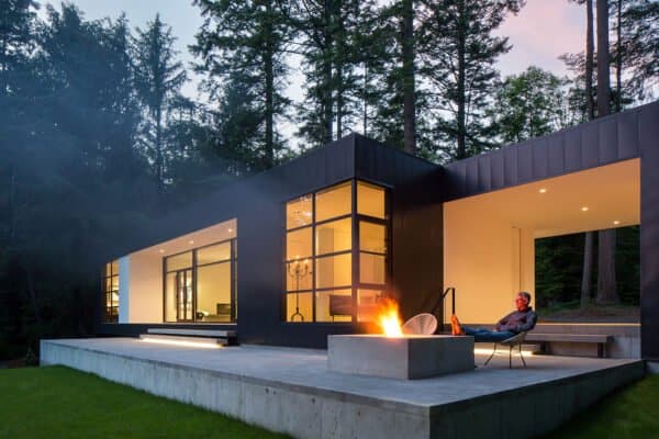 featured posts image for This Orcas Island retreat enjoys a minimalist lifestyle surrounded by forest