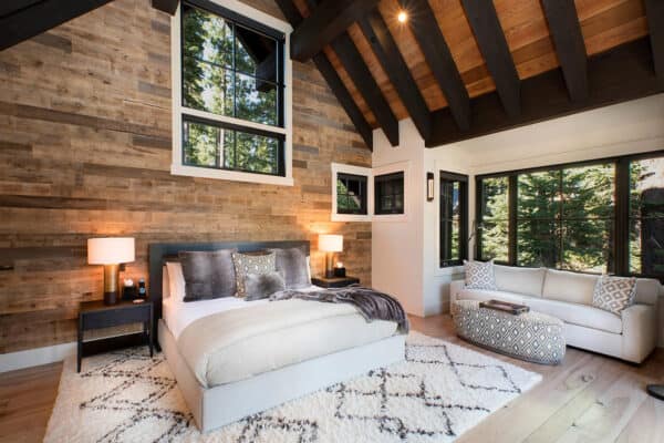 featured posts image for Zen inspired mountain home surrounded by forest in the Sierra Nevadas
