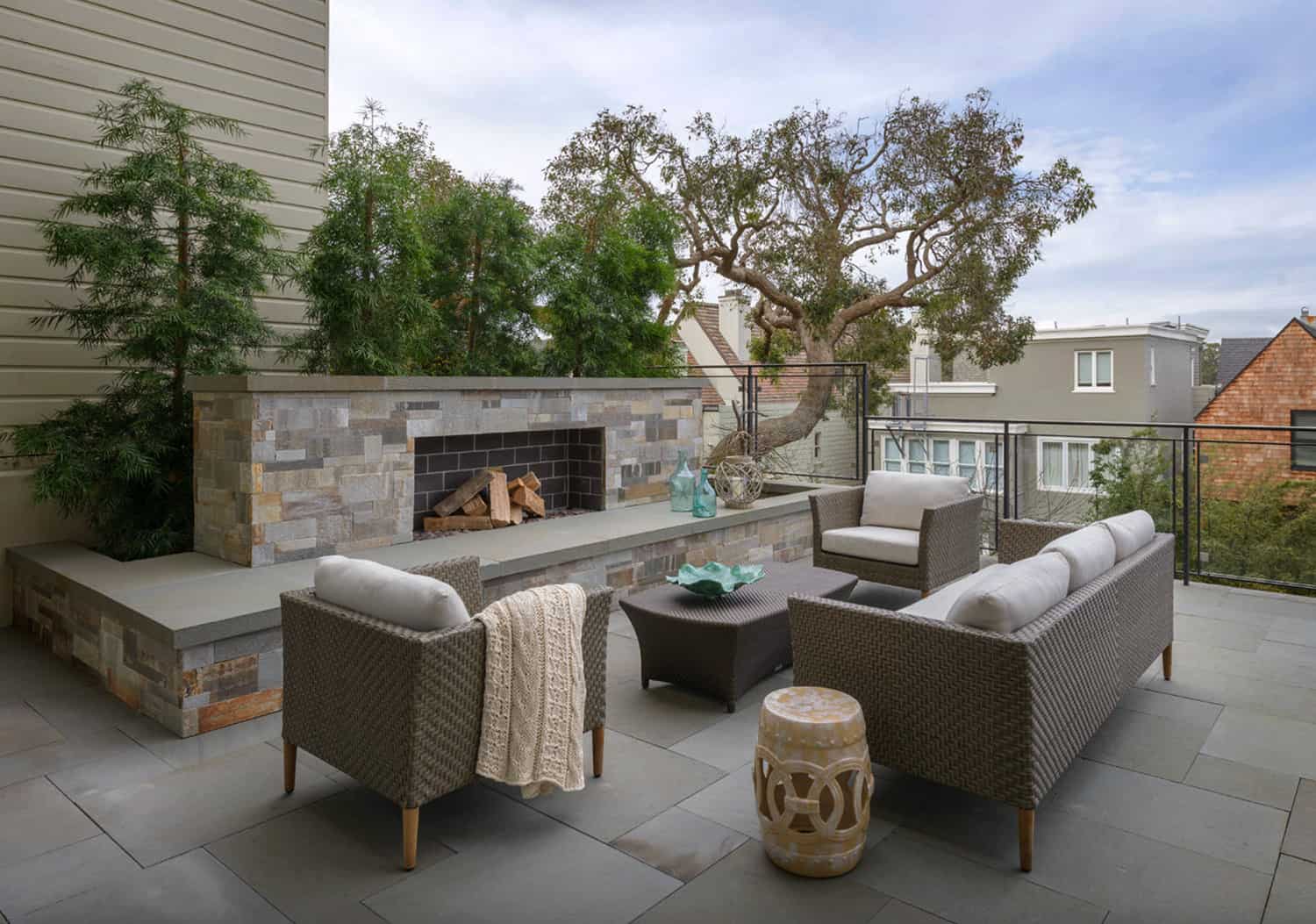 contemporary-edwardian-home-patio