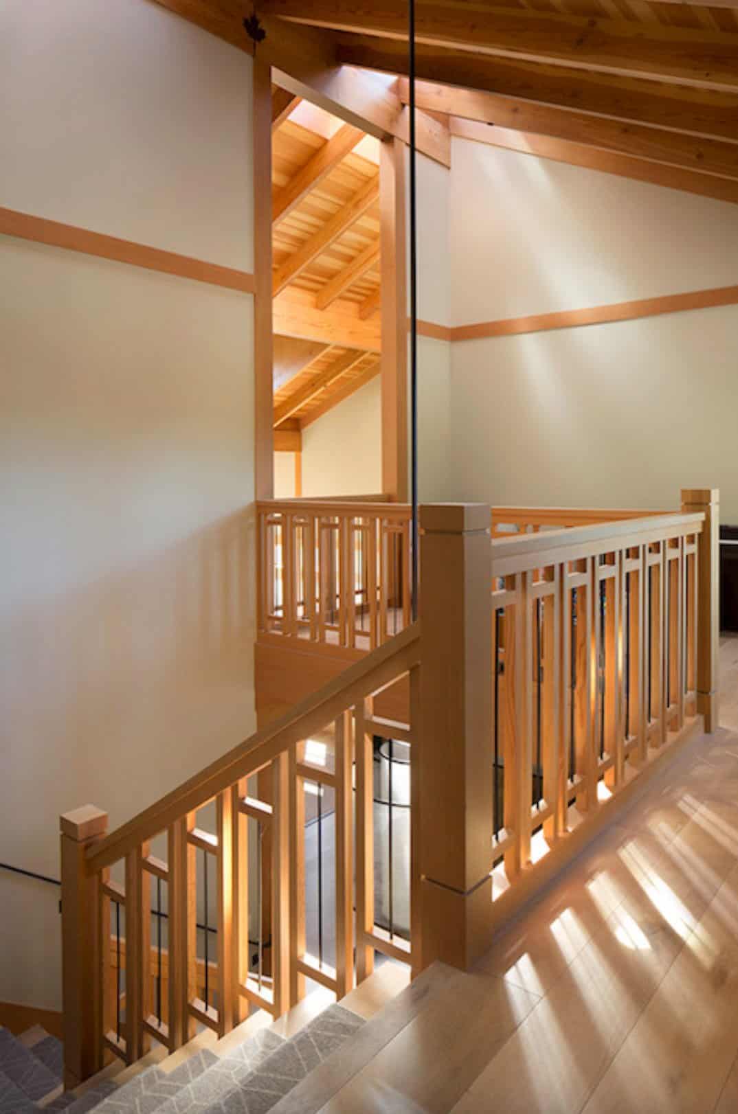 craftsman-style-staircase