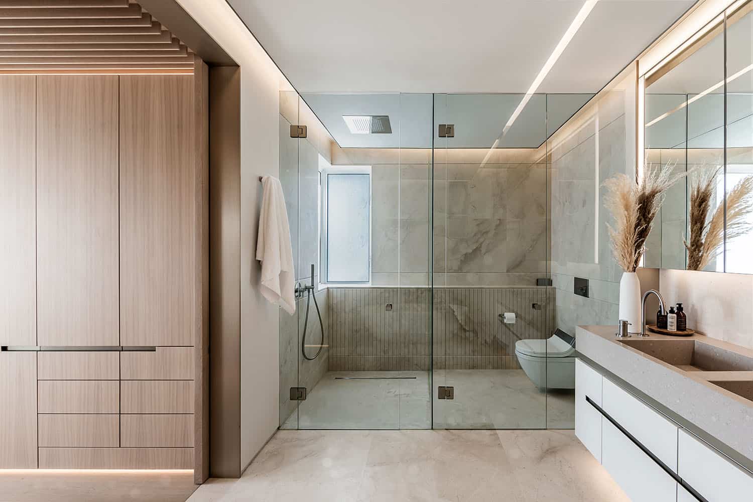 luxury-modern-apartment-bathroom