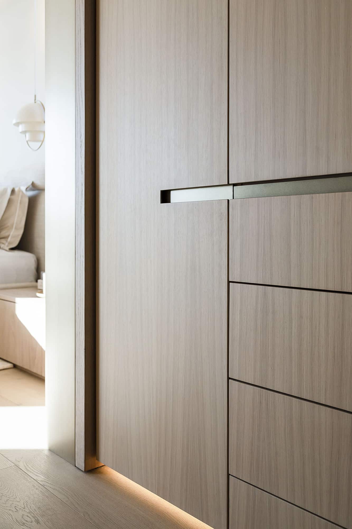luxury-modern-apartment-bedroom