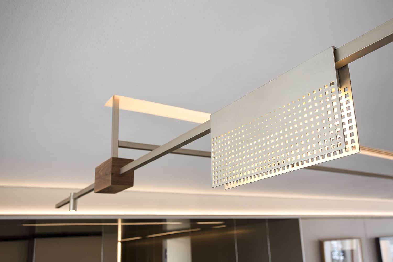 luxury-modern-apartment-light-fixture-detail