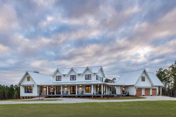 featured posts image for Step inside this bright and airy modern farmhouse in South Carolina