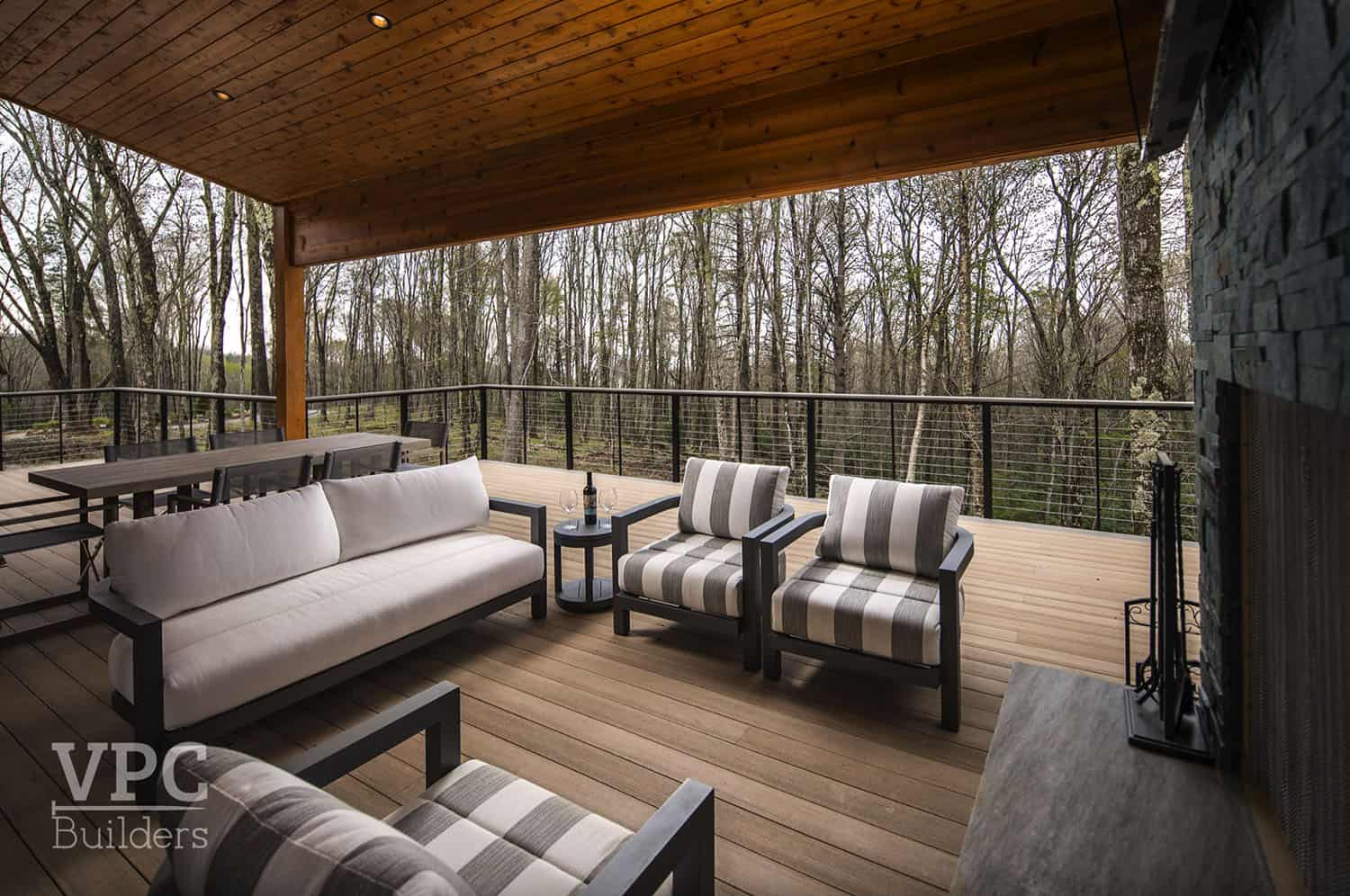 mountain-modern-outdoor-patio