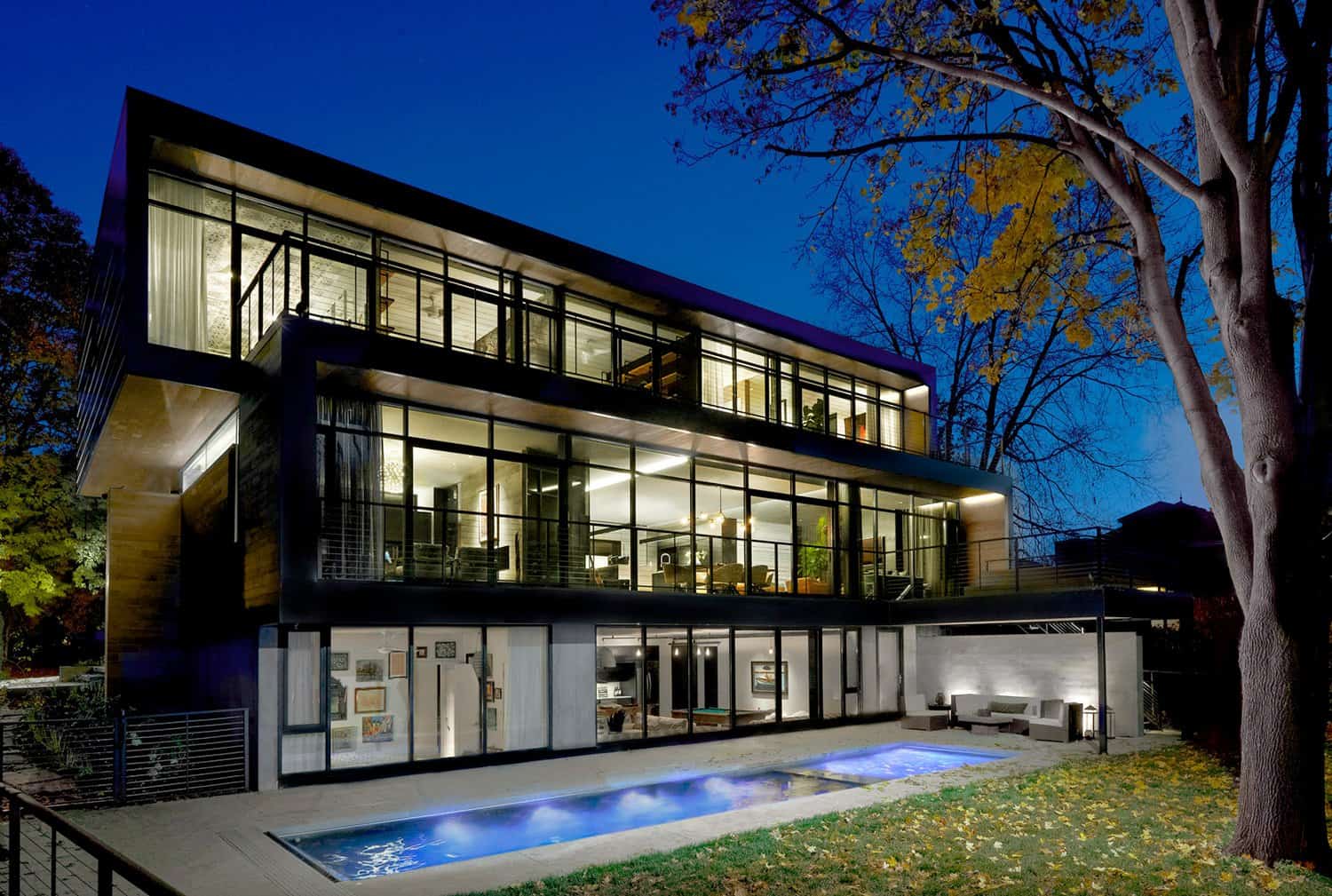 contemporary-river-house-pool
