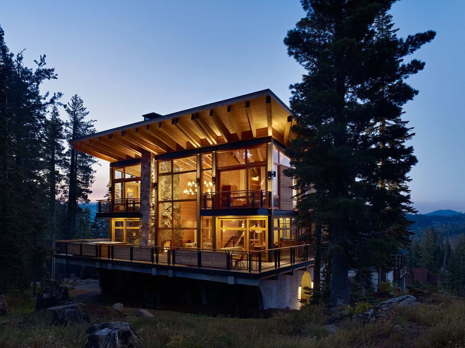 rustic-contemporary-mountain-cabin-exterior-dusk